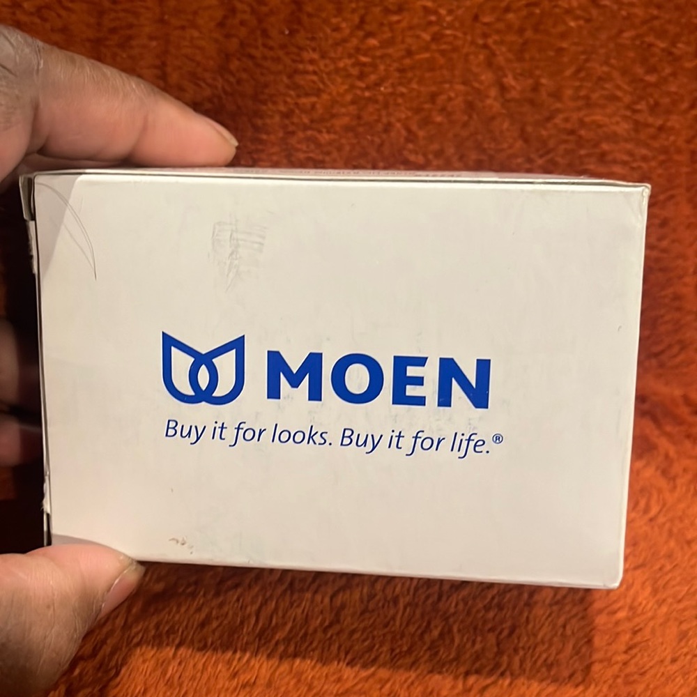 Moen knob ( hot & cold )